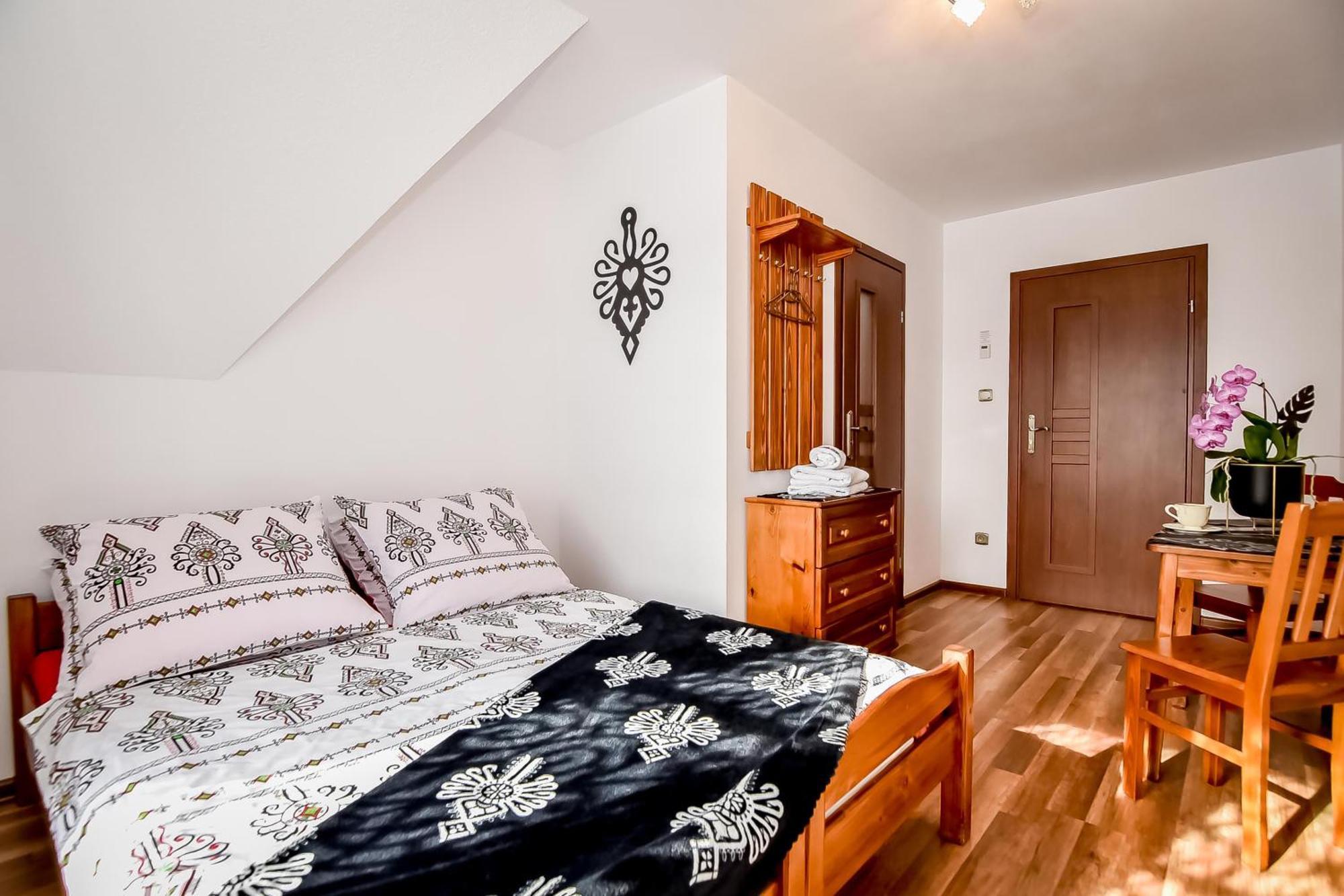 U Ireny Bed & Breakfast ซอมบ์ ภายนอก รูปภาพ