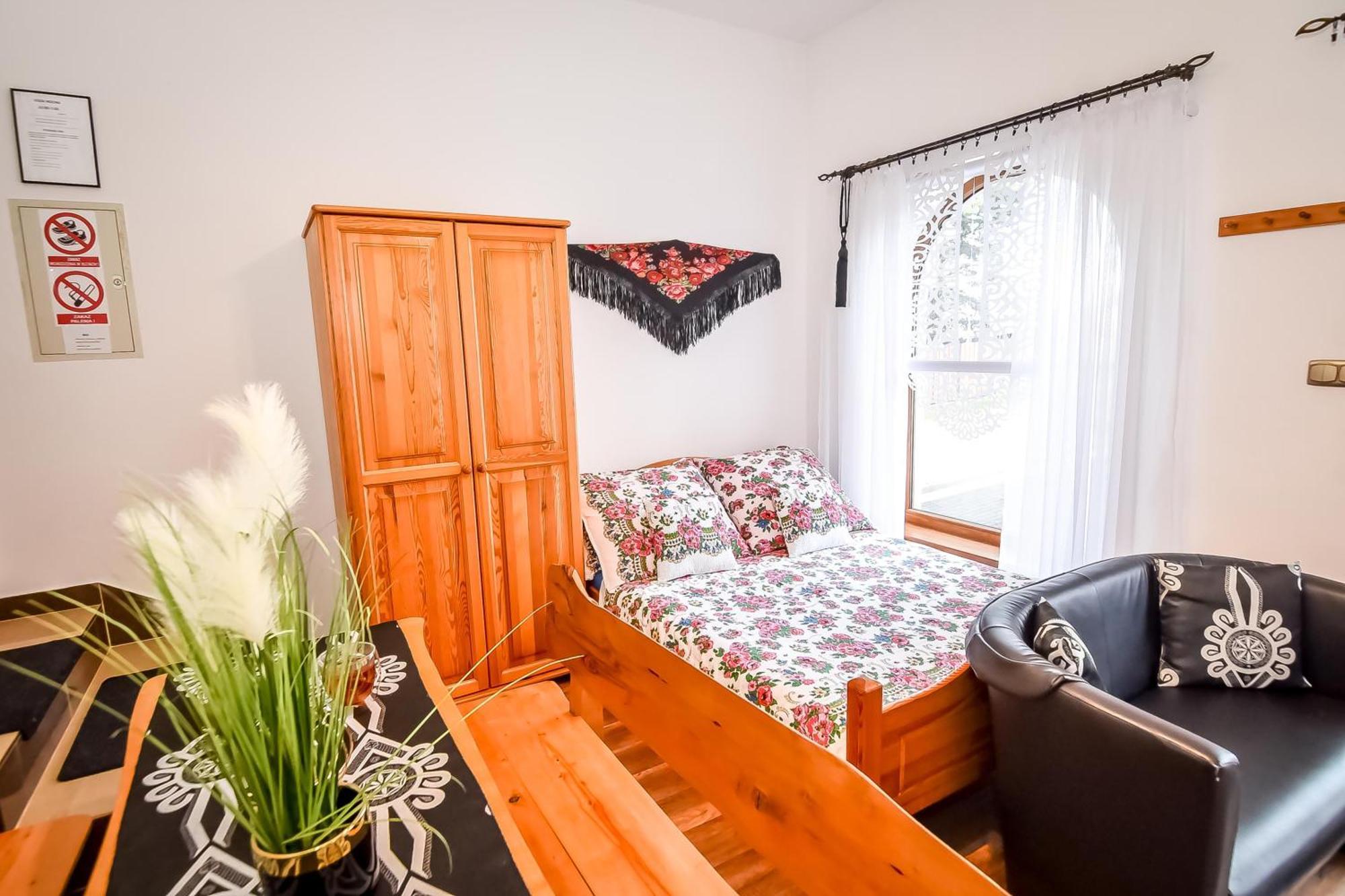 U Ireny Bed & Breakfast ซอมบ์ ภายนอก รูปภาพ