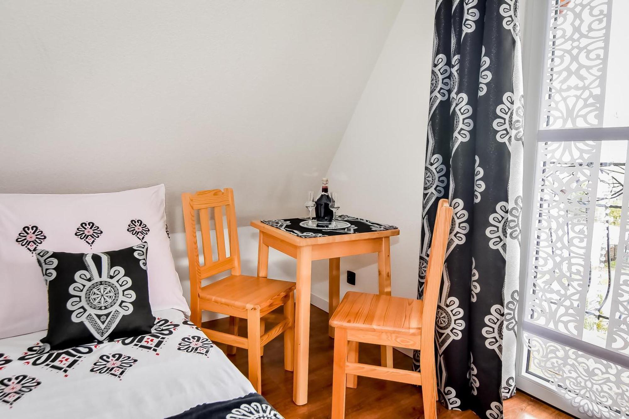 U Ireny Bed & Breakfast ซอมบ์ ภายนอก รูปภาพ